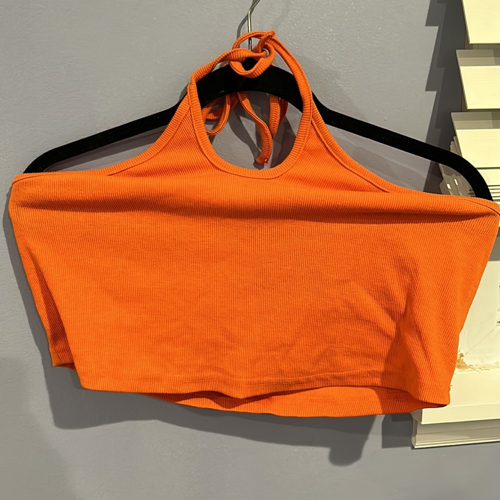 orange crop top - Picture 2 of 2